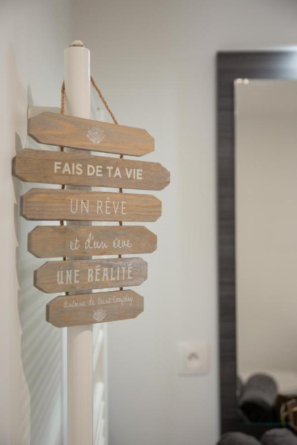 J.Mo Home - Ideal Famille - Calme - Au Temps D'Arret Шеси Екстериор снимка
